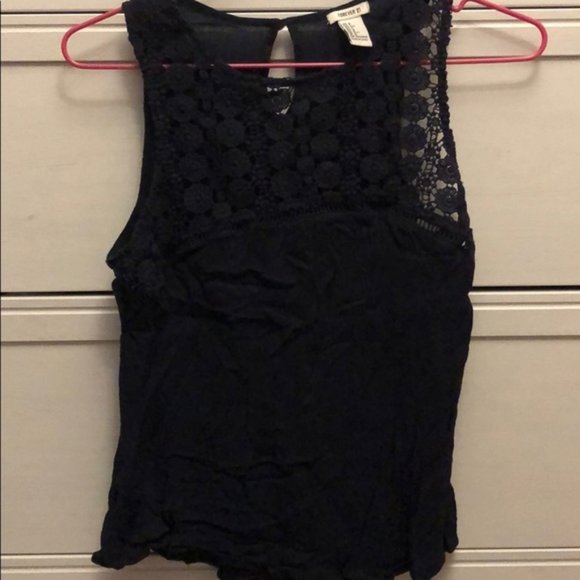 💕4/$20 Forever 21 Floral Crochet-Panel Gauze Top - Picture 3 of 3